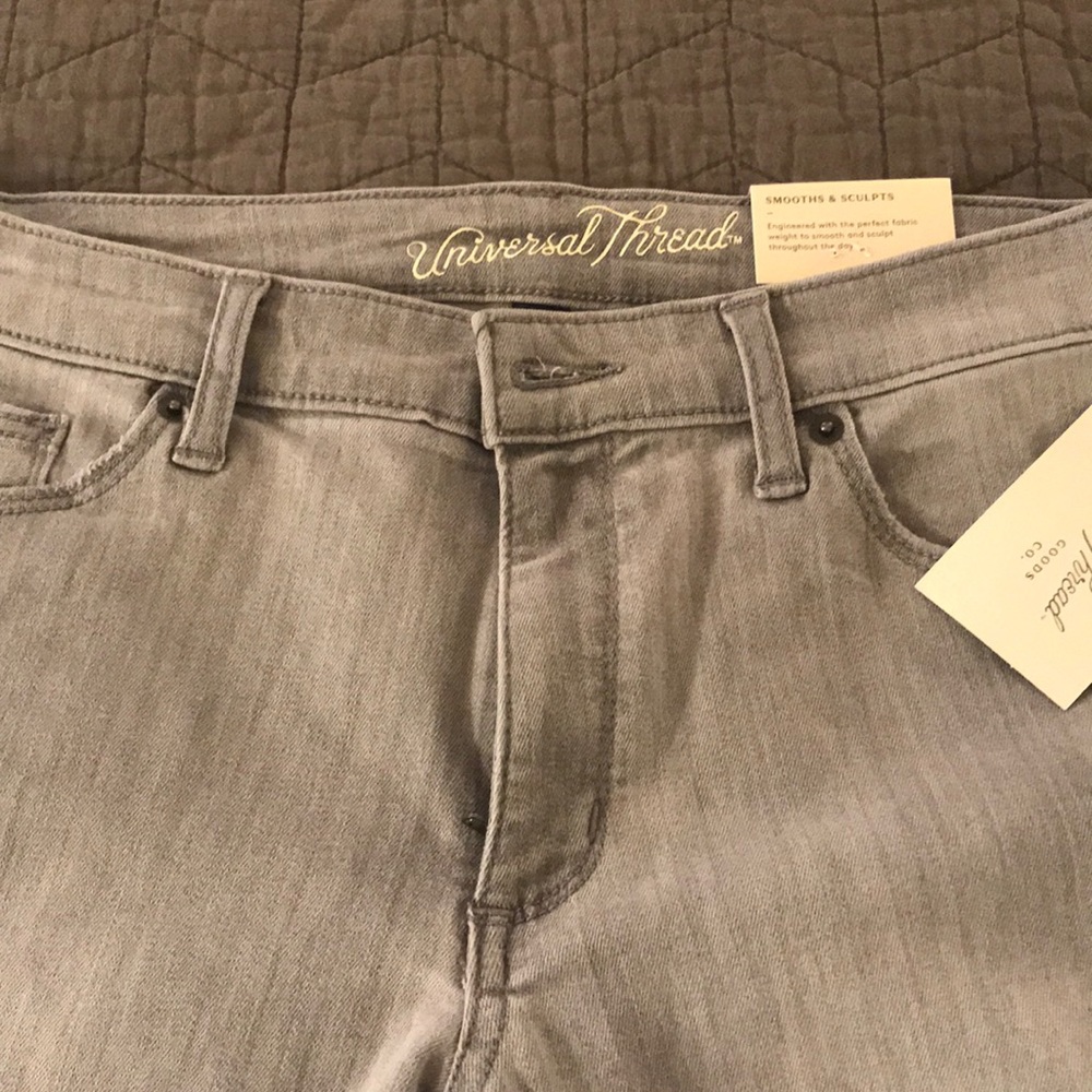 Universal Thread Grey Jeans - Picture 2 of 4